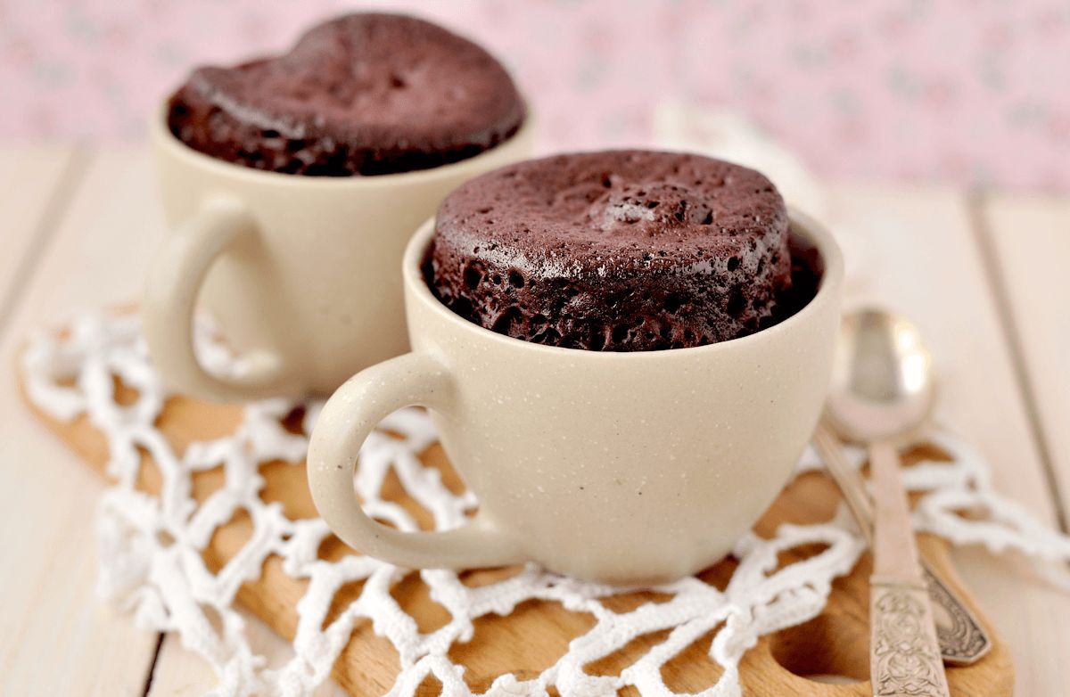 Kek me çokollatë në filxhan